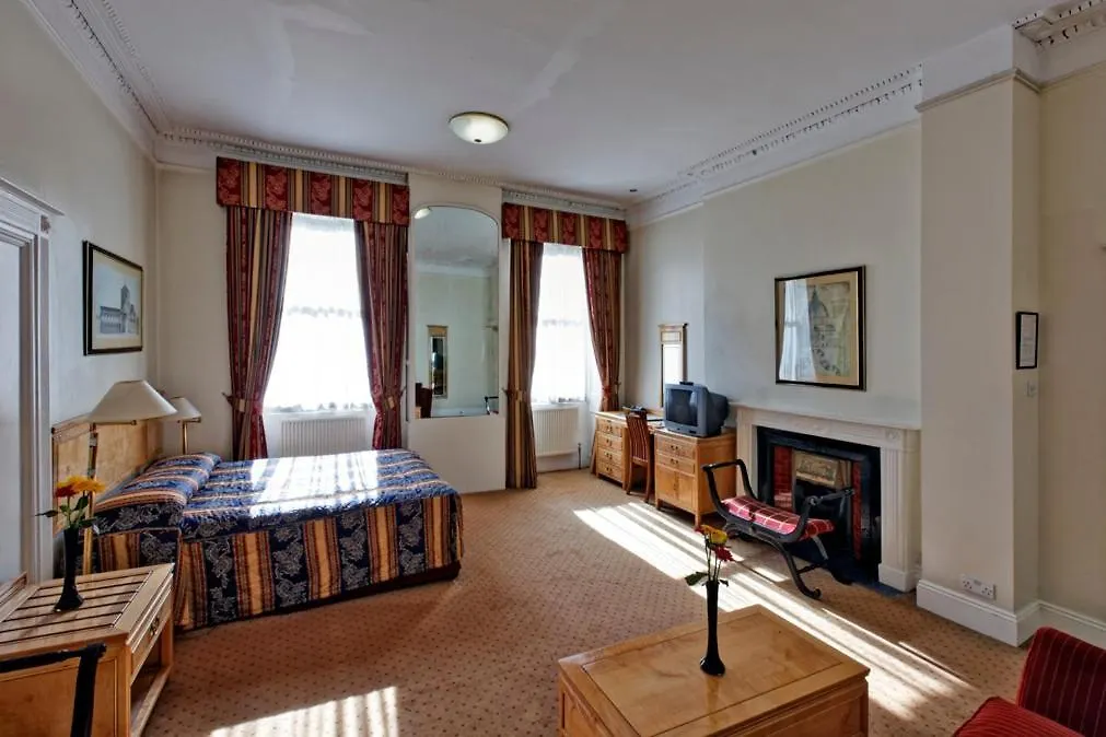 Bertrand'S Townhouse-1